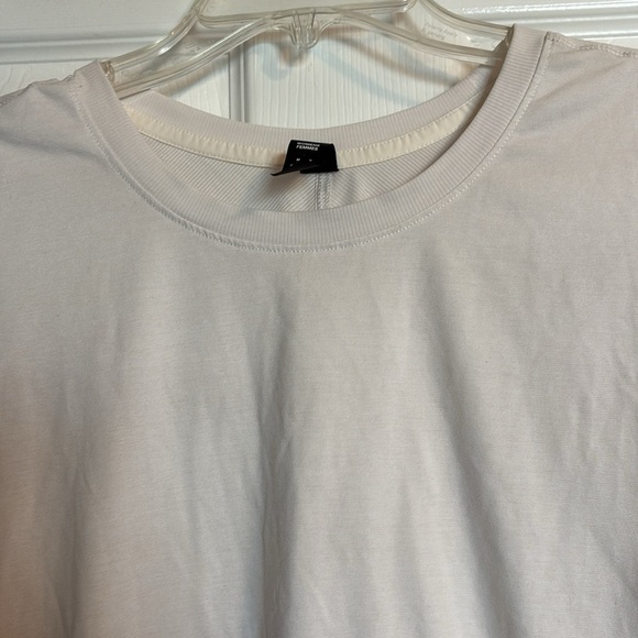 The North Face women’s off white short sleeve athletic shirt size medium - Picture 2 of 9